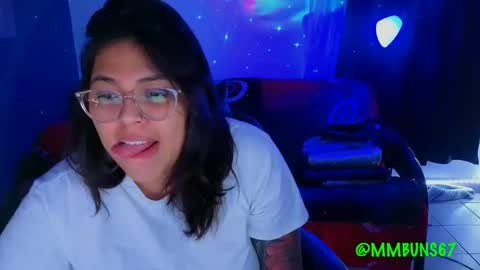 Snapshot of miacanela_xo chatting on October 27, 12:50 am Mia online show from October 27, 12:50 am