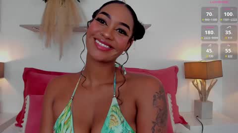Call me Mia online show from February 3, 8:13 pm