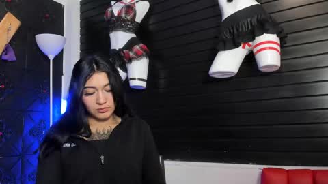 miafox_03 online show from February 11, 2:40 pm