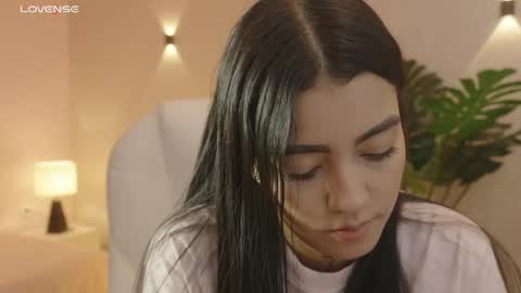 Mia Gomez online show from November 4, 12:54 pm