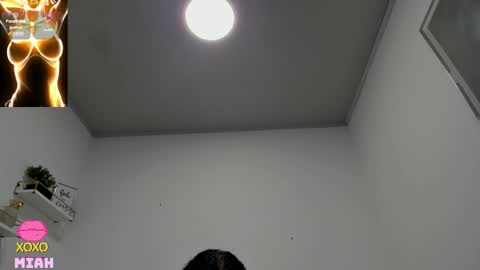 Miah Collins online show from November 25, 11:23 am