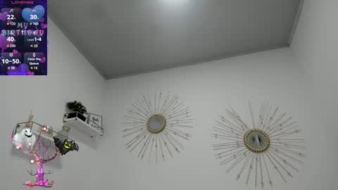 Snapshot of miah_bigboobs chatting on October 31, 9:52 pm Miah Collins online show from October 31, 9:52 pm