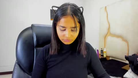 miahsex69 online show from October 19, 3:41 am