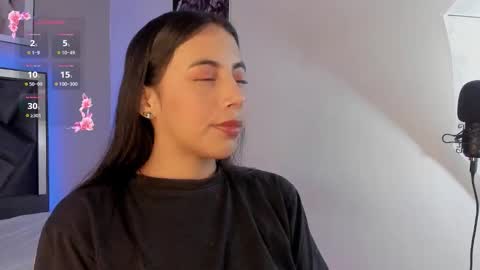 miajones blowjob online show from February 16, 7:25 pm