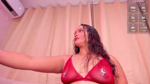 Snapshot of miajonsonn chatting on February 23, 1:56 pm Mia Jonsonn online show from February 23, 1:56 pm
