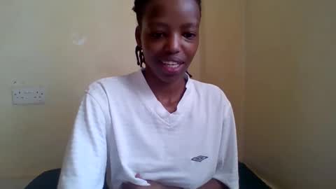 Muffin online show from May 29, 1:42 pm