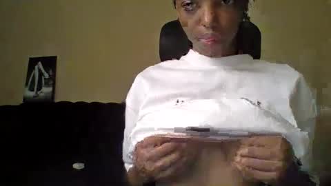 Muffin online show from April 12, 6:54 pm