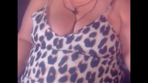 Snapshot of miamimistress chatting on October 1, 6:07 am maya online show from October 1, 6:07 am