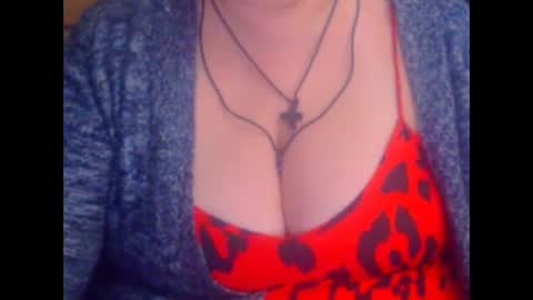 Snapshot of miamimistress chatting on October 24, 8:21 am maya online show from October 24, 8:21 am