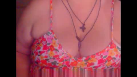 Snapshot of miamimistress chatting on October 22, 8:19 am maya online show from October 22, 8:19 am