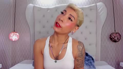 Snapshot of miamorgann chatting on December 25, 2:45 pm Mia Morgann online show from December 25, 2:45 pm
