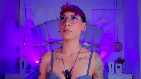 Snapshot of miamorgann chatting on September 15, 3:59 am Mia Morgann online show from September 15, 3:59 am