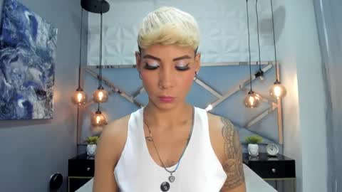Snapshot of miamorgann chatting on January 16, 12:09 pm Mia Morgann online show from January 16, 12:09 pm