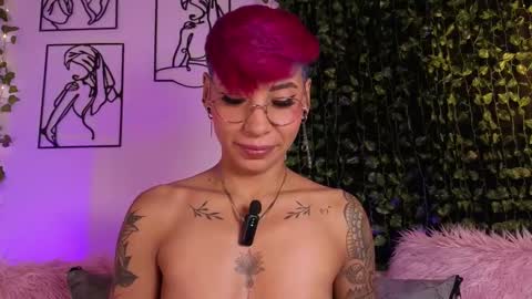 Mia Morgann online show from October 11, 12:41 pm