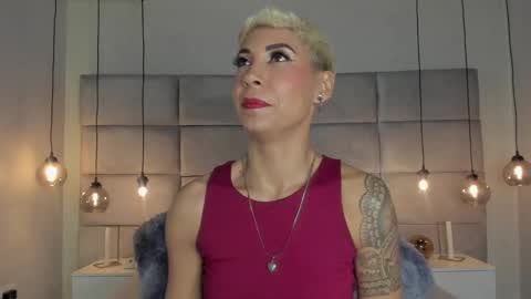 Snapshot of miamorgann chatting on December 27, 12:34 pm Mia Morgann online show from December 27, 12:34 pm