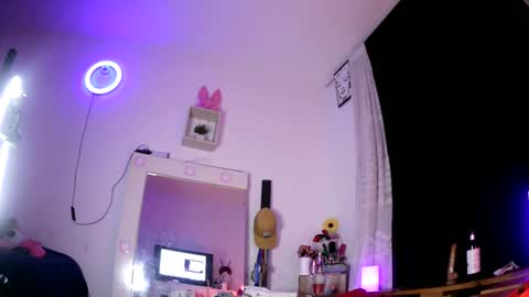 MIA KENDALL online show from October 6, 11:53 pm