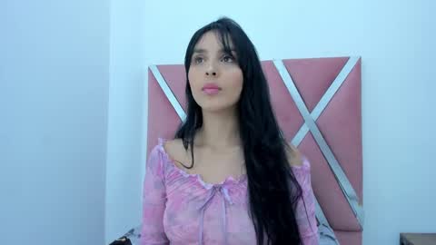 Mia Quevedo online show from September 29, 11:59 am