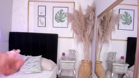 Alejandra  online show from October 9, 12:59 am