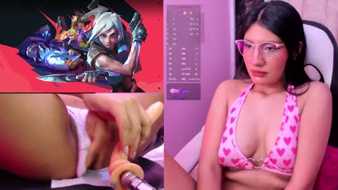 mia online show from January 10, 5:05 am