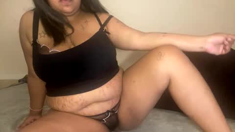 Princessmya online show from October 25, 11:11 pm