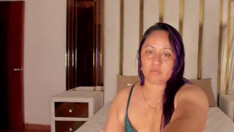 micaelahott_ online show from January 7, 3:03 am