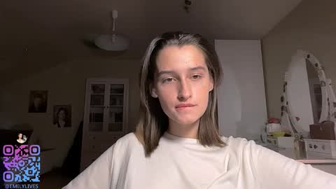 Emily online show from November 1, 4:00 pm