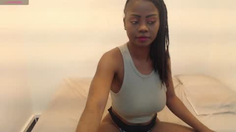 Michaela online show from December 6, 3:55 pm