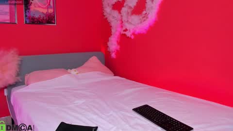 michele_mack online show from November 10, 2:39 am