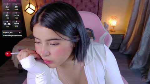 michell_petty01 online show from October 8, 5:23 am