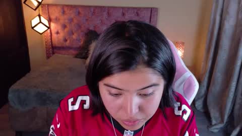 michell_petty01 online show from October 30, 12:46 am