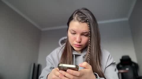 Michelle online show from February 5, 12:38 pm