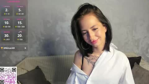 ichelle online show from October 22, 12:26 am