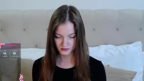 Snapshot of michelle_roux chatting on September 25, 12:48 pm Michelle online show from September 25, 12:48 pm