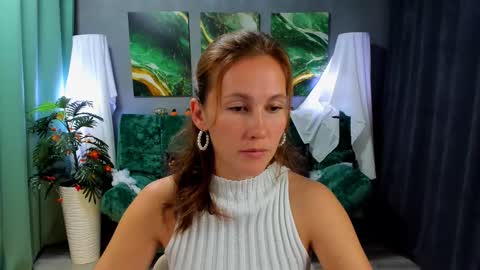 Snapshot of michelleortis chatting on November 1, 1:59 pm MichelleOrtis online show from November 1, 1:59 pm