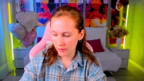 MichelleOrtis online show from March 18, 12:10 pm