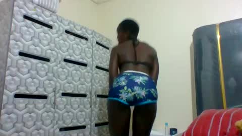 mickyhailey online show from March 3, 6:20 pm