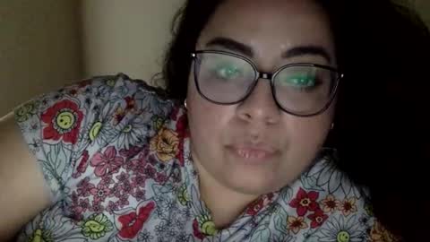 midnightbruja111 online show from February 17, 2:22 am