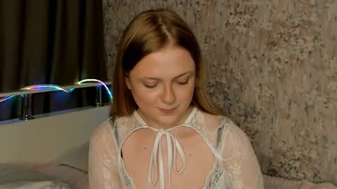 midnightfable online show from July 25, 10:50 pm