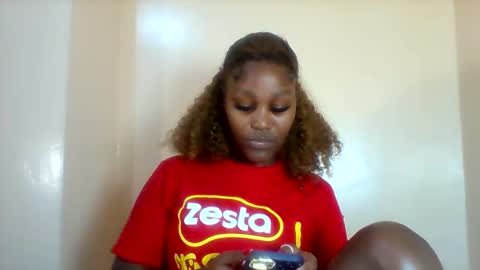 Snapshot of midnightt_tease chatting on October 23, 12:22 pm midnightt_tease online show from October 23, 12:22 pm