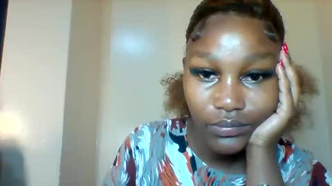 Snapshot of midnightt_tease chatting on October 21, 12:25 am midnightt_tease online show from October 21, 12:25 am