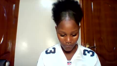 Snapshot of midnightt_tease chatting on September 21, 9:19 am midnightt_tease online show from September 21, 9:19 am