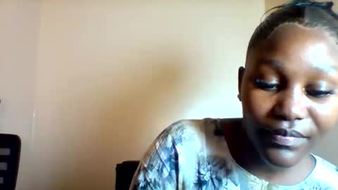 Snapshot of midnightt_tease chatting on October 8, 4:55 pm midnightt_tease online show from October 8, 4:55 pm