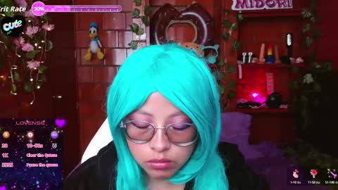 Snapshot of midoriquinn chatting on September 25, 6:17 pm Midori 7u7 online show from September 25, 6:17 pm