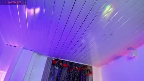 Snapshot of midory_ chatting on September 24, 3:49 am midory_ online show from September 24, 3:49 am