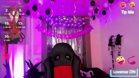 Snapshot of midory_ chatting on October 31, 5:09 am midory_ online show from October 31, 5:09 am