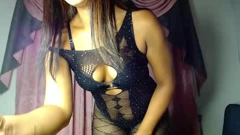 Snapshot of mielsquirt chatting on February 16, 8:43 am mielsquirt online show from February 16, 8:43 am