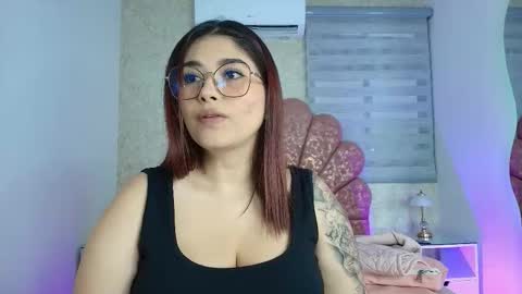 Mia  online show from January 15, 12:00 pm