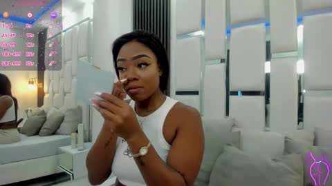 Miia Schwarz  online show from October 5, 8:36 pm