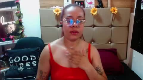 miia online show from October 3, 7:19 pm