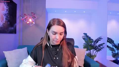 Snapshot of miia_taylors chatting on October 14, 11:46 am Miia 3 online show from October 14, 11:46 am